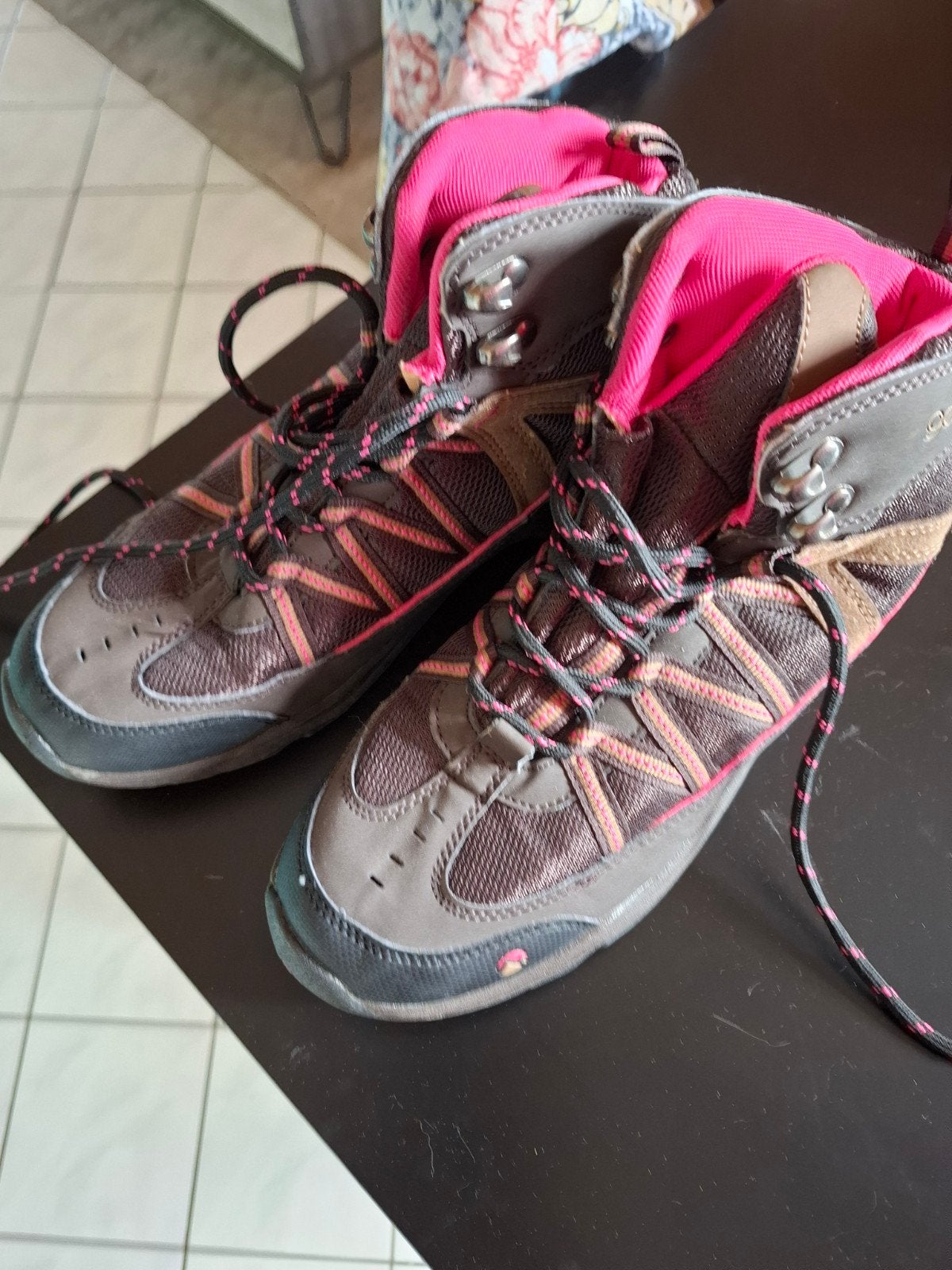 wandelschoenen, Ophalen