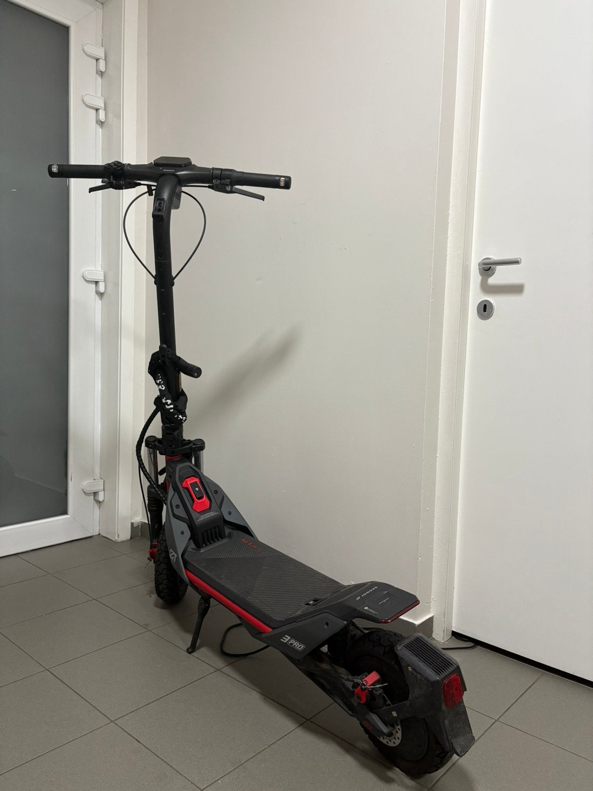 Zt3 pro, Fietsen en Brommers, Steps, Ophalen, Zo goed als nieuw, Elektrische step (E-scooter)