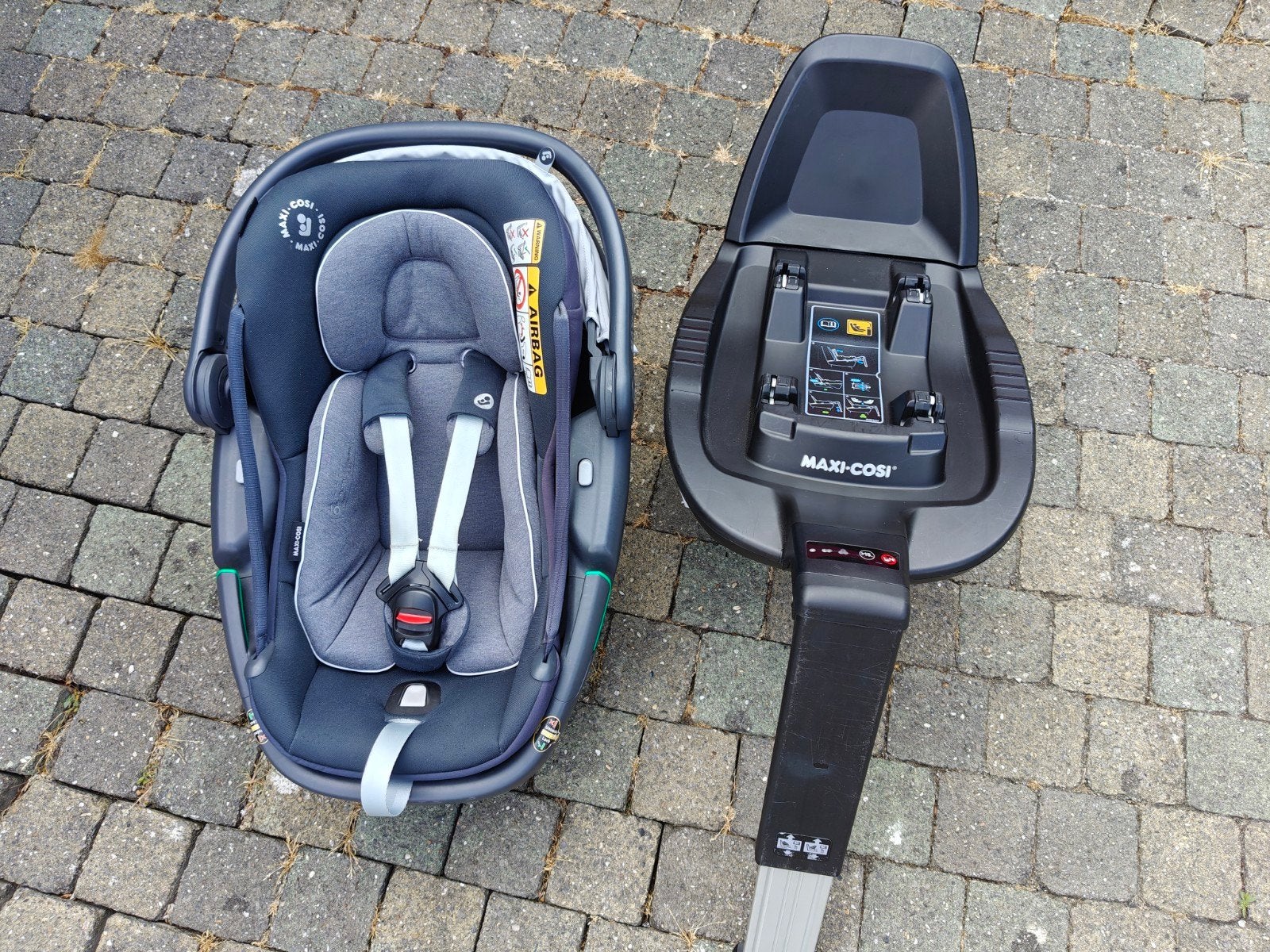 Maxi Cosi Coral + FamilyFix3, Enfants & Bébés, Sièges auto, Enlèvement ou Envoi, Utilisé, 0 à 10 kg, Isofix