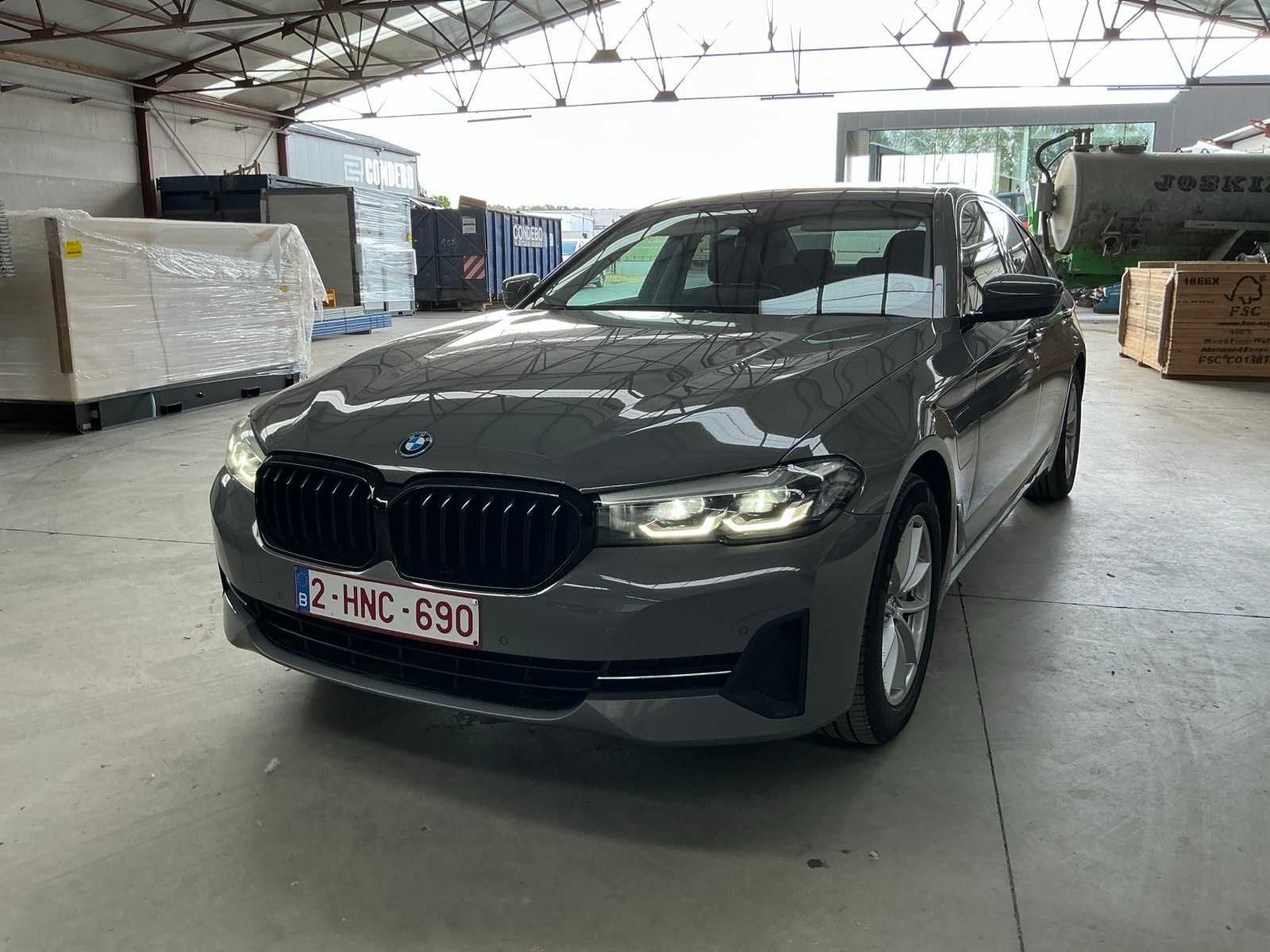 BMW 520e 2022, Autos, Entreprise, Autre carrosserie, Automatique, Occasion