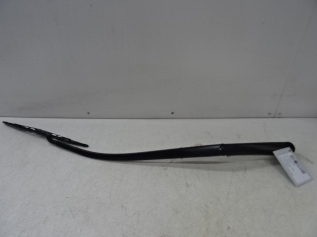 RUITENWISSERARM RECHTS VOOR Kia Cee'd (JDB5), Mevr. I. Hauben, Rue de l'Espoir 34 34
4030  GRIVEGNÉE, BE, Info@Collignon.be, Gebruikt
