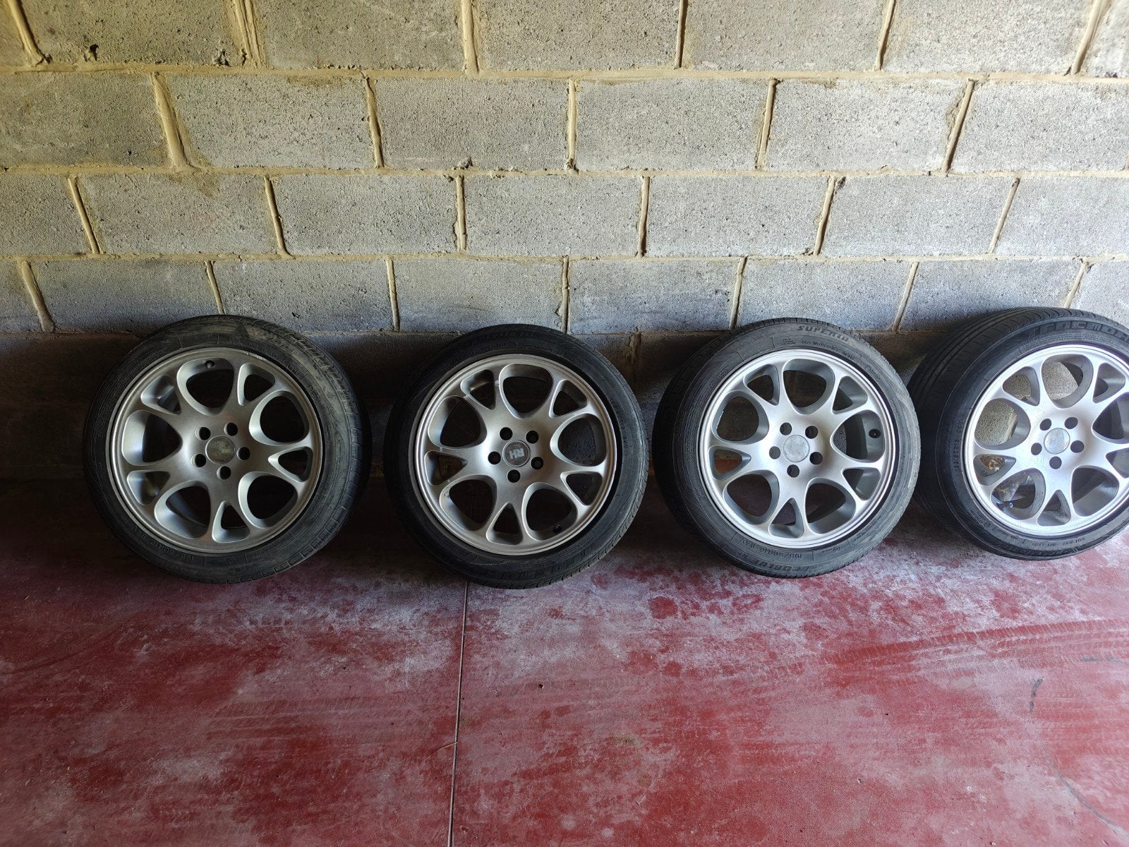 RH wielen lichte schade, Auto-onderdelen, Ophalen, Gebruikt, 16 inch, Band(en)