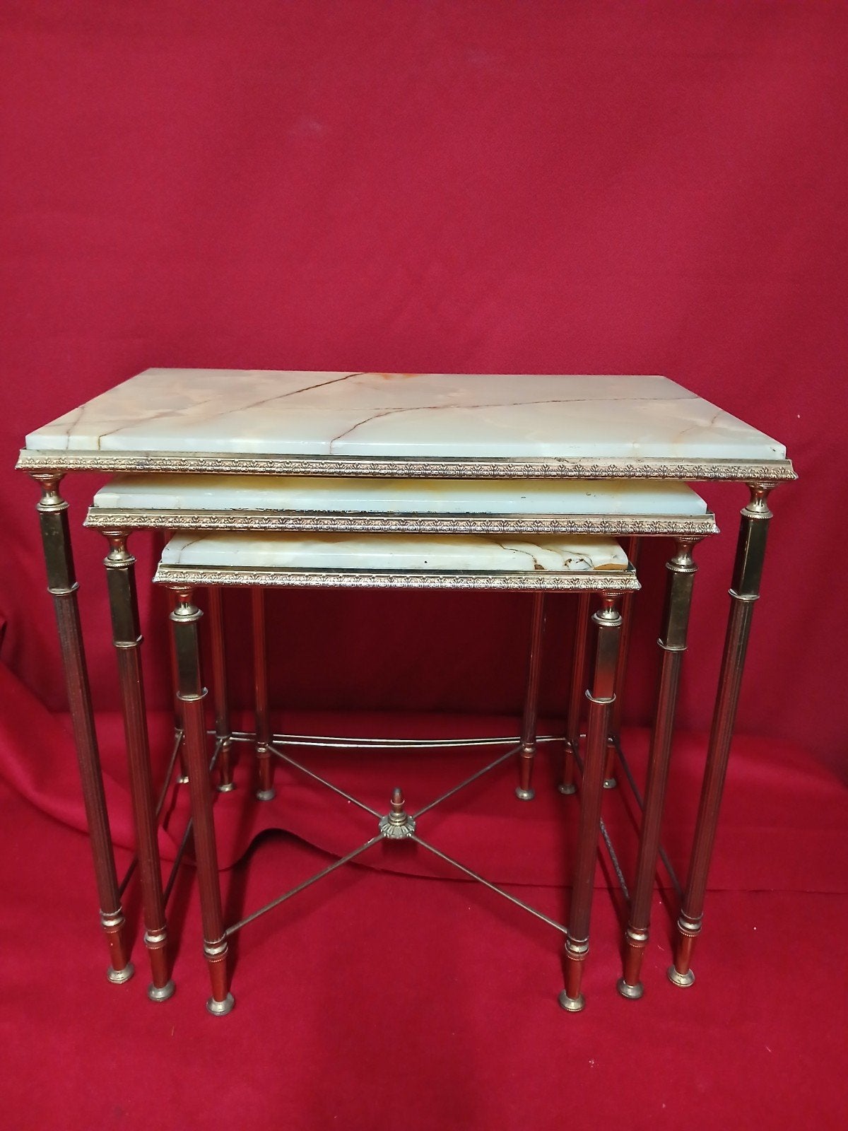 3 tables gigognes laiton et onyx hollywood régency années 30