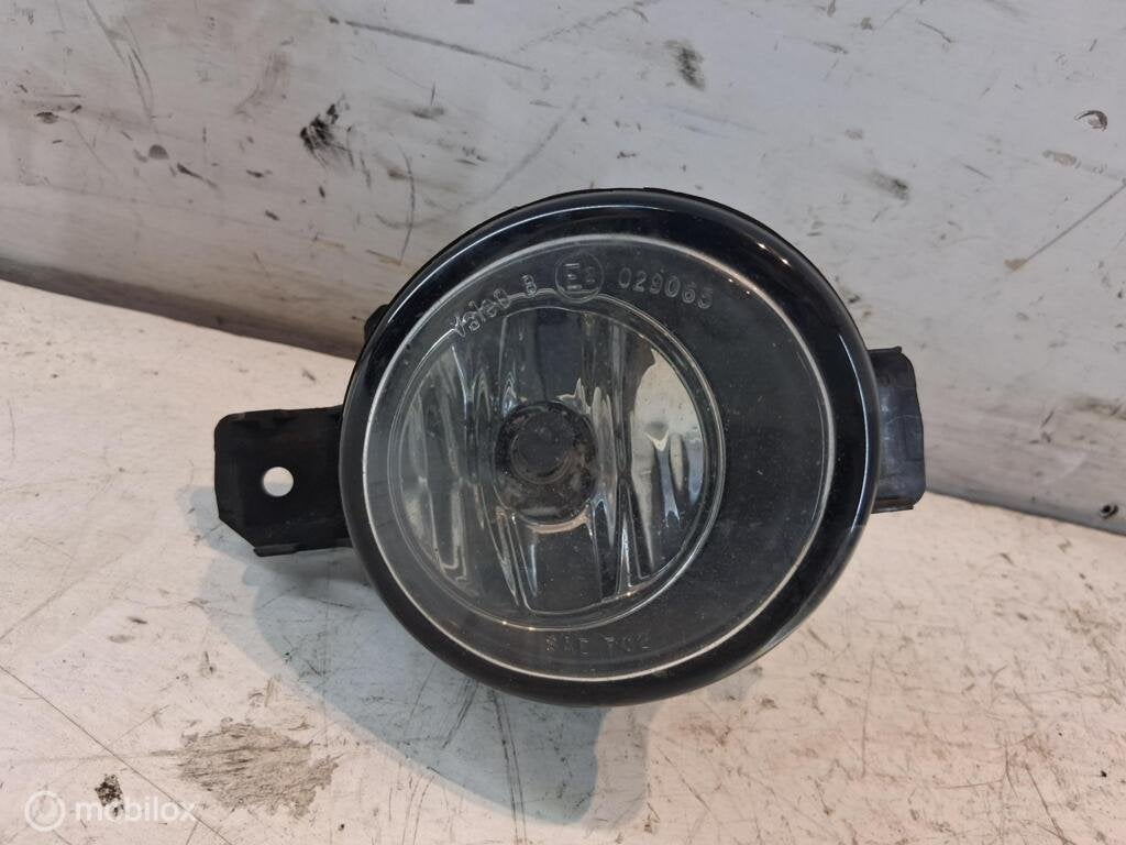 Mistlamp Rv Renault Clio III ('05->) 89202704, Gebruikt, Renault, Ophalen of Verzenden, Renault