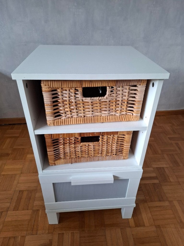 table de chevet, 70 cm ou plus, Moins de 45 cm, Enlèvement, Utilisé