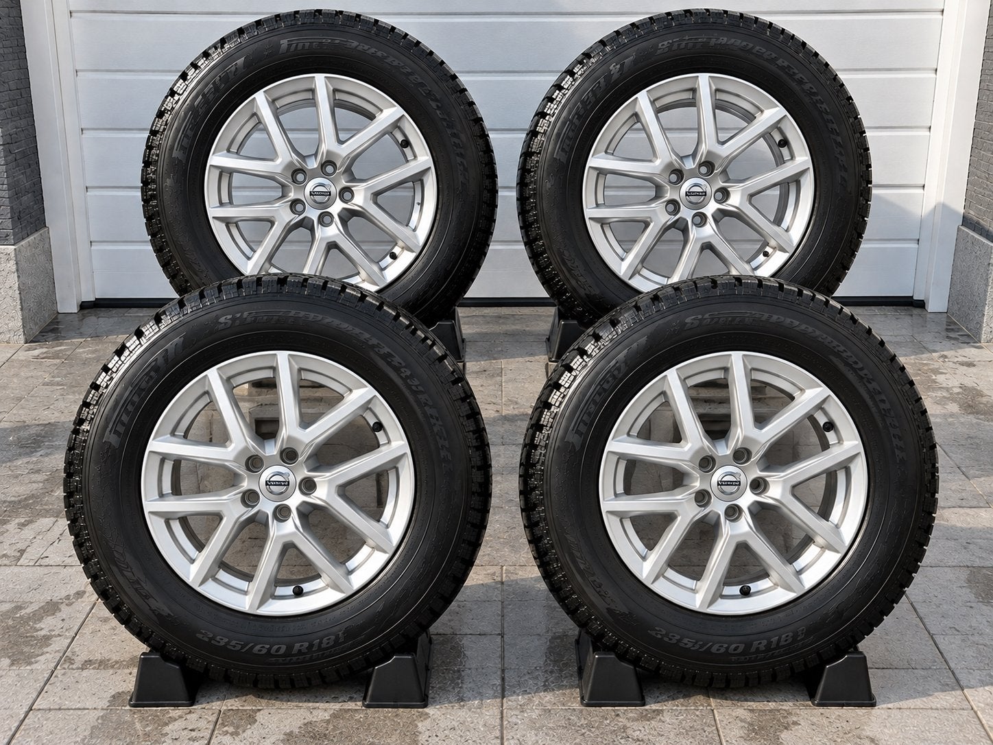 4 JANTES VOLVO XC60 AVEC PNEUS HIVER PIRELLI, Neuf, Pneus et Jantes, Pneus hiver, Véhicule de tourisme