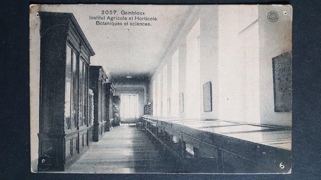 Carte postale Gembloux Institut Agricole Horticole Botanique, Enlèvement ou Envoi, 1920 à 1940, Affranchie, Namur