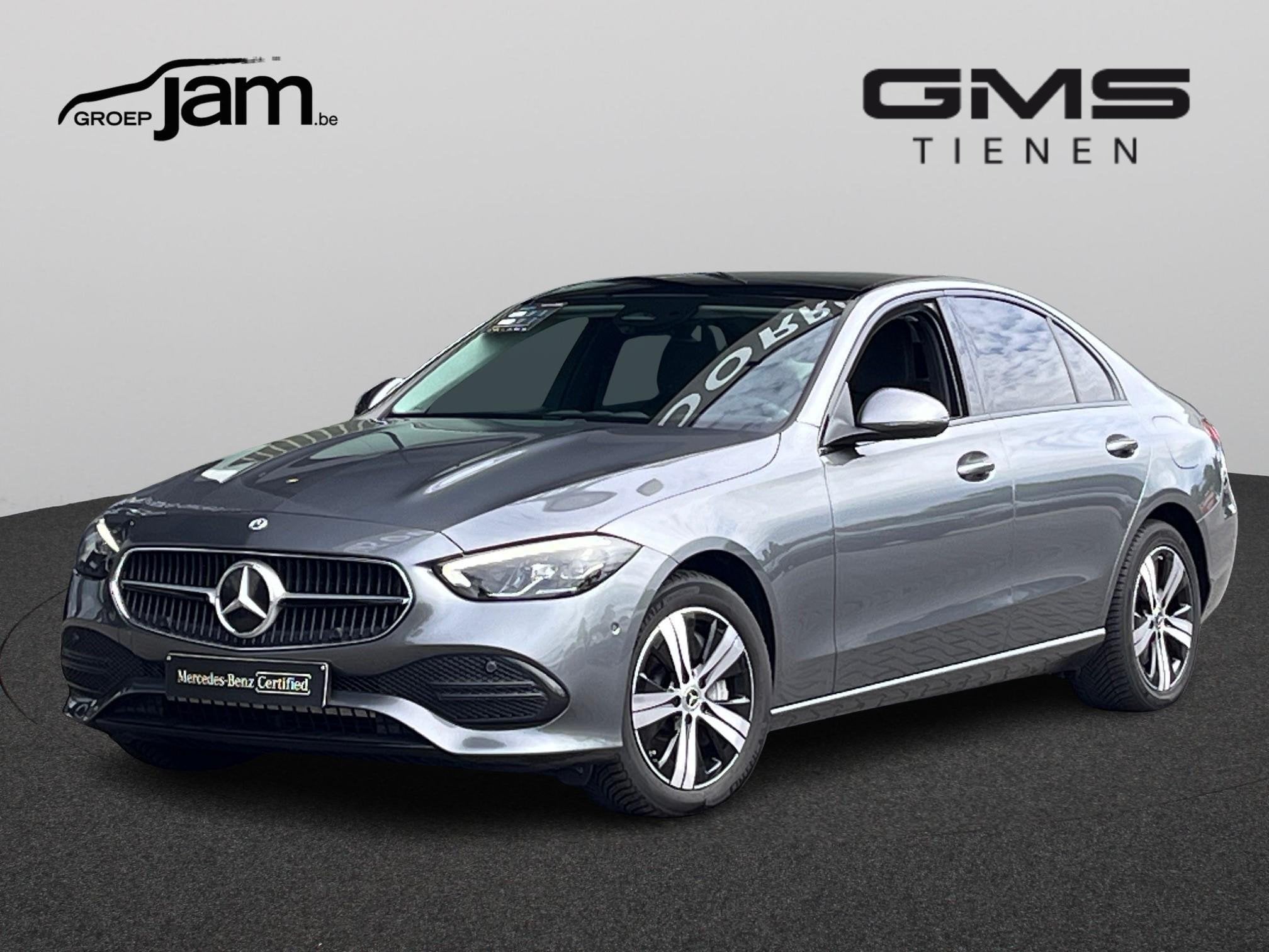 Mercedes-Benz C-Klasse Berline 300 e LuxLine pano/trekhaak, Auto's, Automaat, 4 deurs, Zwart, 313 pk