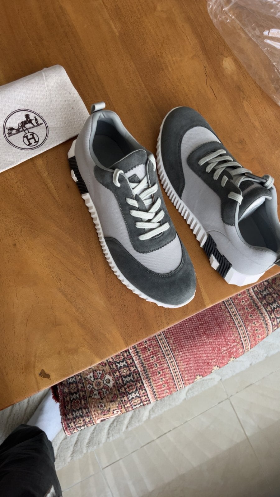 chaussure hermès neuf 44 prix négociable, Enlèvement ou Envoi, Neuf