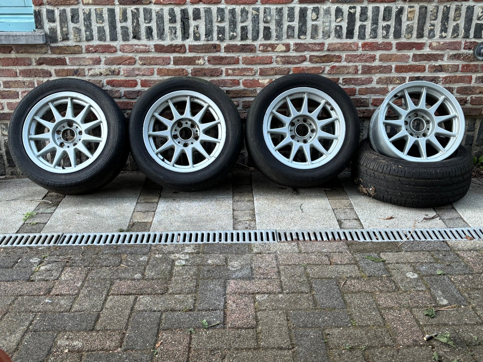 Setje 16 inch Hartge type A velgen, Ophalen, Gebruikt, 16 inch, Band(en)