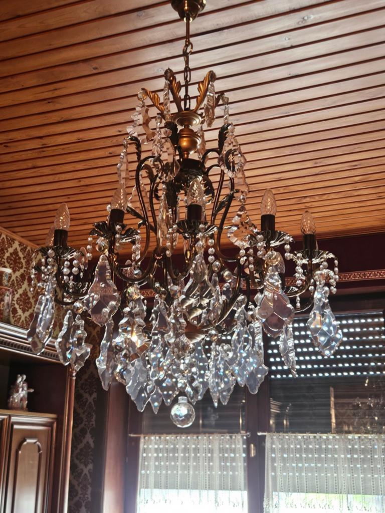 Lustre ancien parfait état, Enlèvement