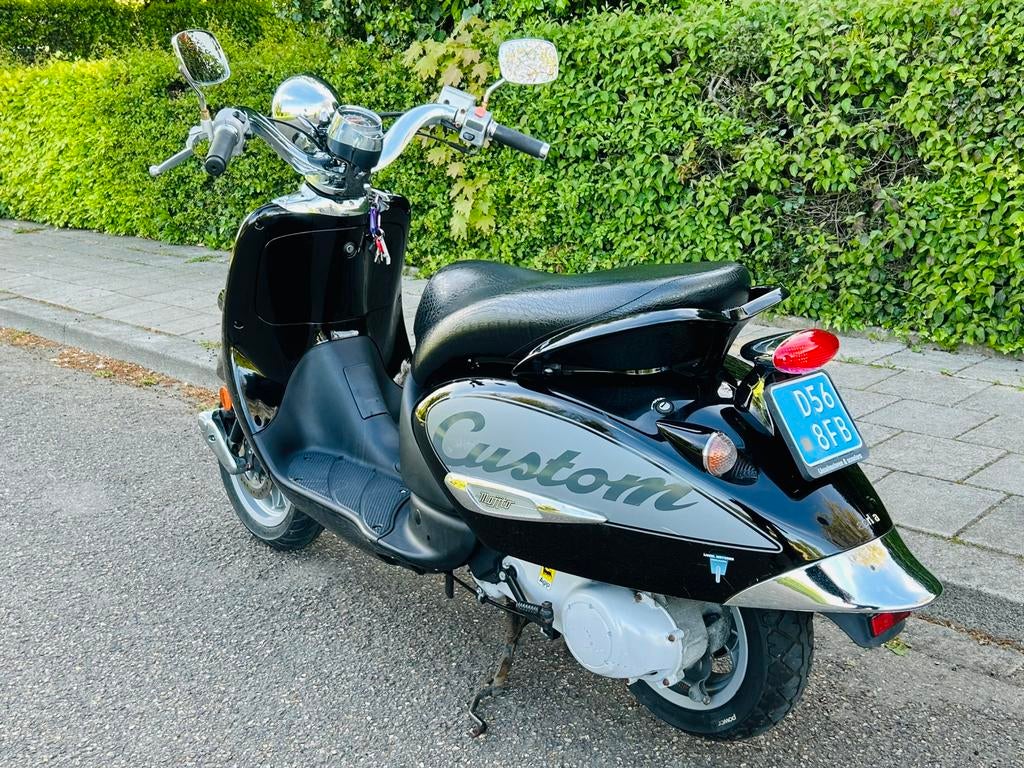 Te koop Aprilia Mojito Custom  2 Temps, Particulier