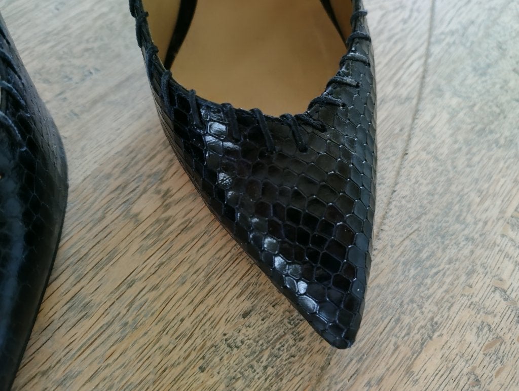 👠March 23 Pumps → Maat 38 → Elegante Slangenlook!, Ophalen of Verzenden, Zo goed als nieuw, Zwart, Pumps