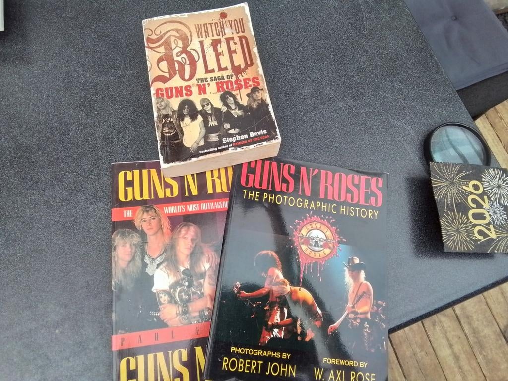 Guns n roses boeken, Verzamelen, Ophalen of Verzenden