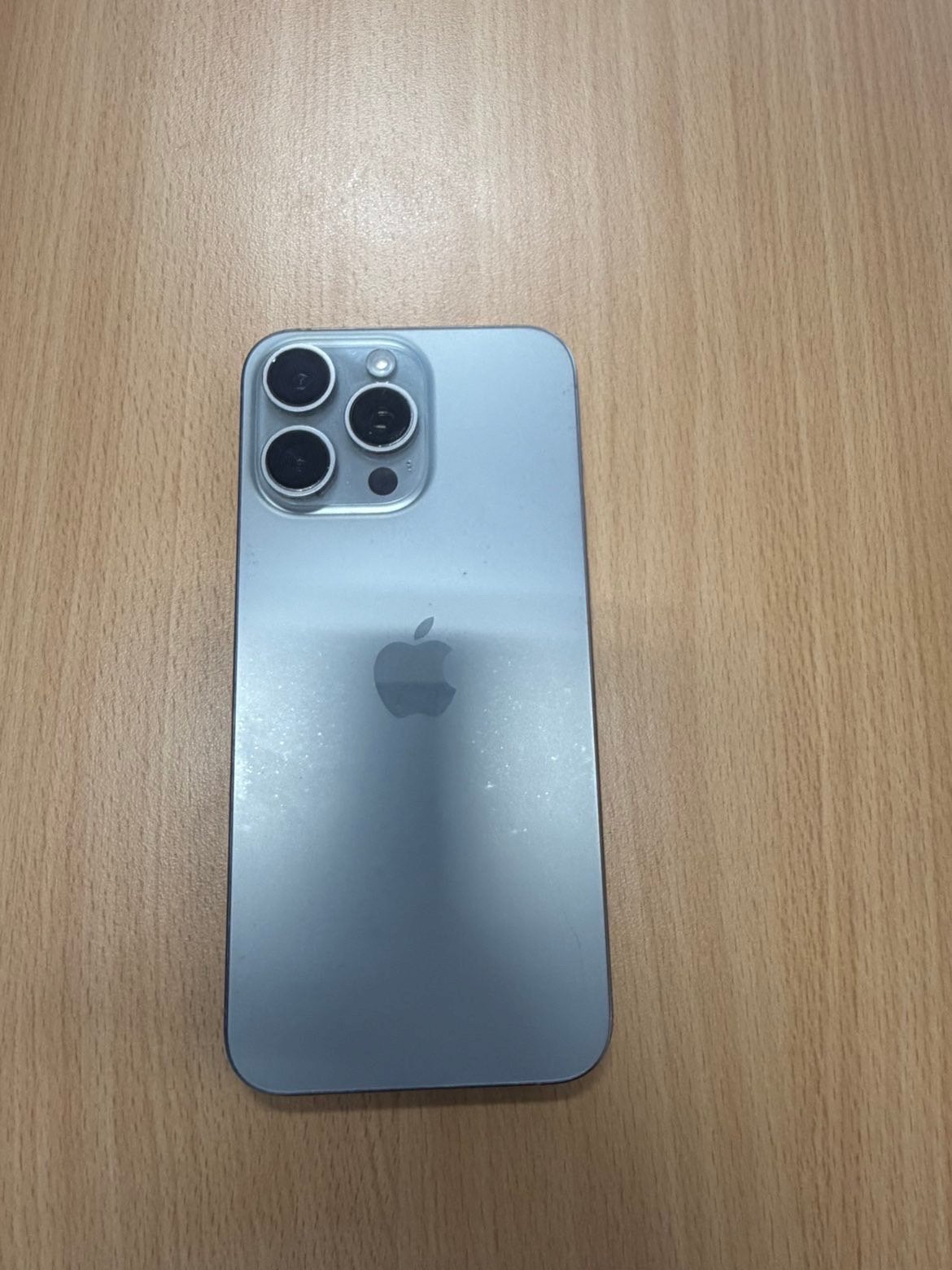 Iphone 15 pro max, 83 %, IPhone 15 Pro Max, Zo goed als nieuw, Met simlock
