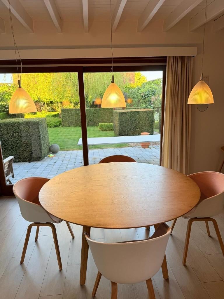 Ronde Houten Tafel (Mooi!) - Juntoo, Huis en Inrichting, Ophalen, Gebruikt, Vijf personen of meer, Modern - Verfijnd