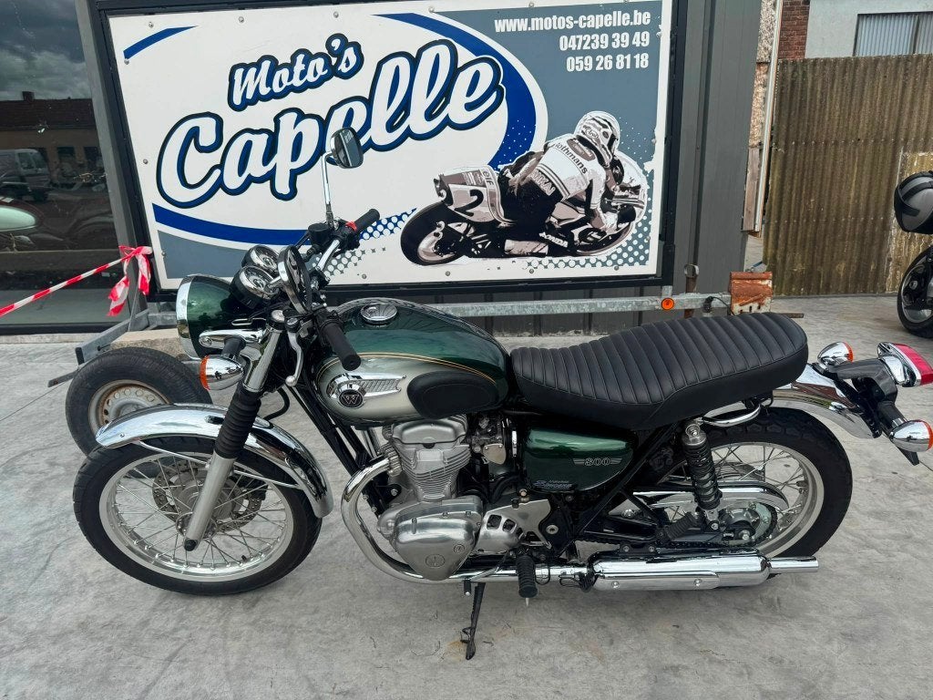 Kawasaki	W800, Motos, Entreprise, 800 cm³, 12 à 35 kW