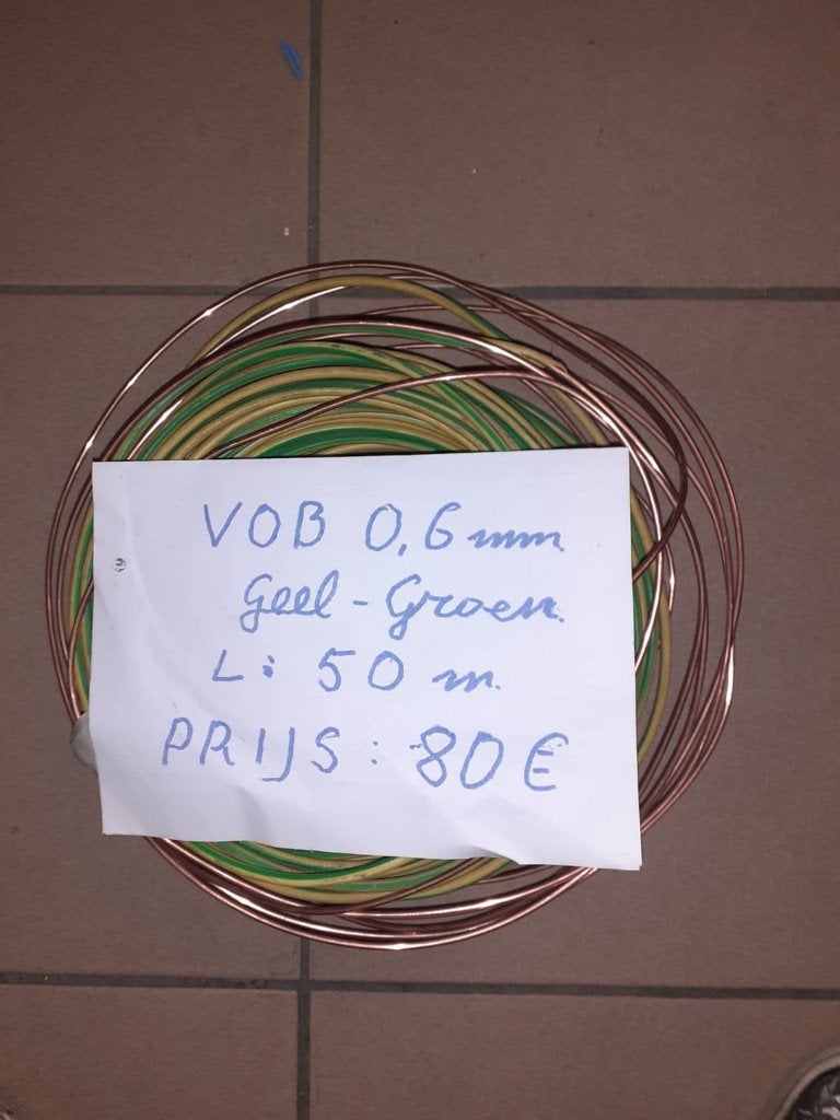 Elektriciteit draad, Divers, Divers Autre, Enlèvement, Comme neuf