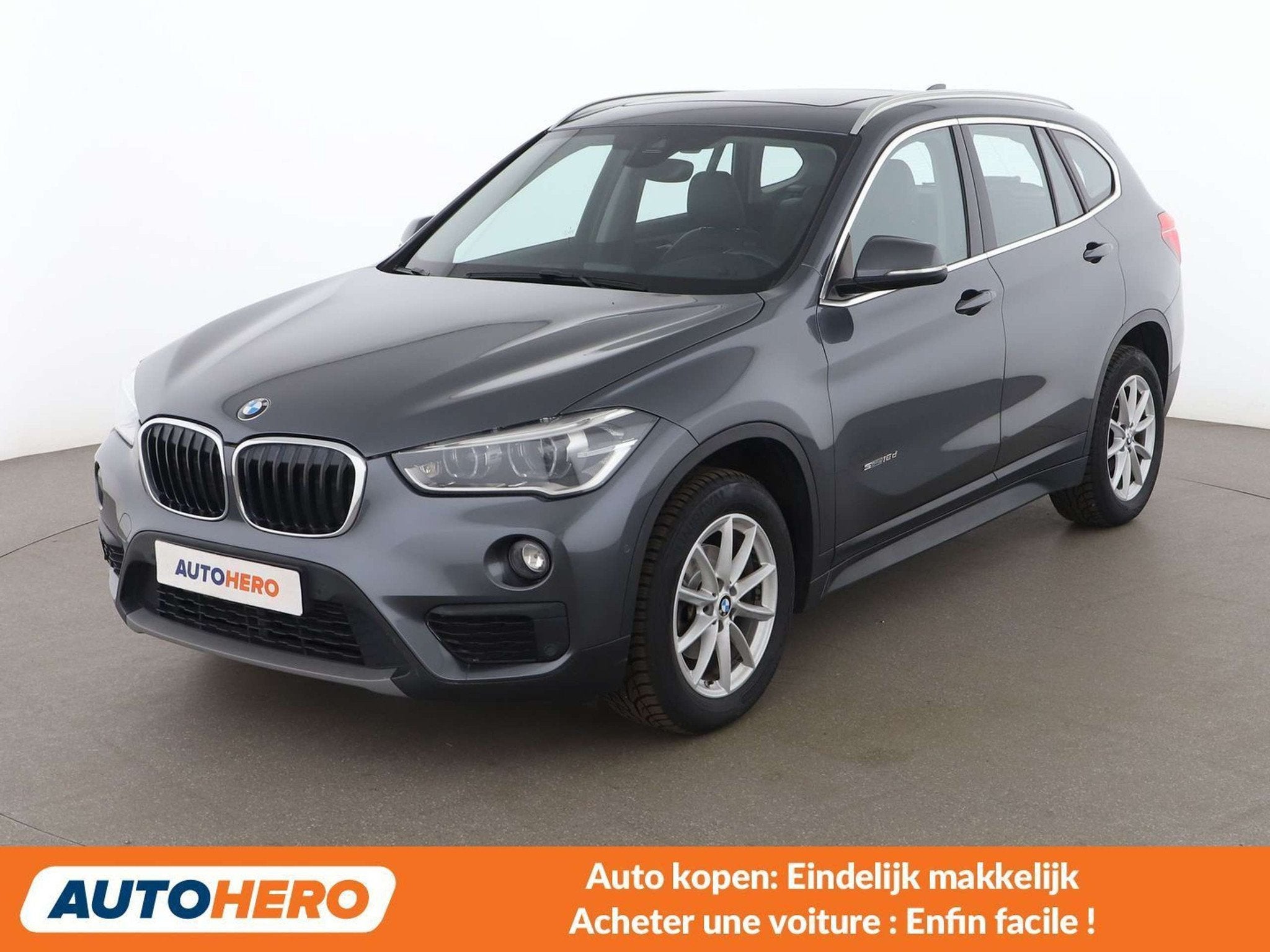 BMW X1 sDrive 16d Lounge (année de construction 2017), Autos, BMW, Argent ou Gris, Achat, Noir, 5 portes
