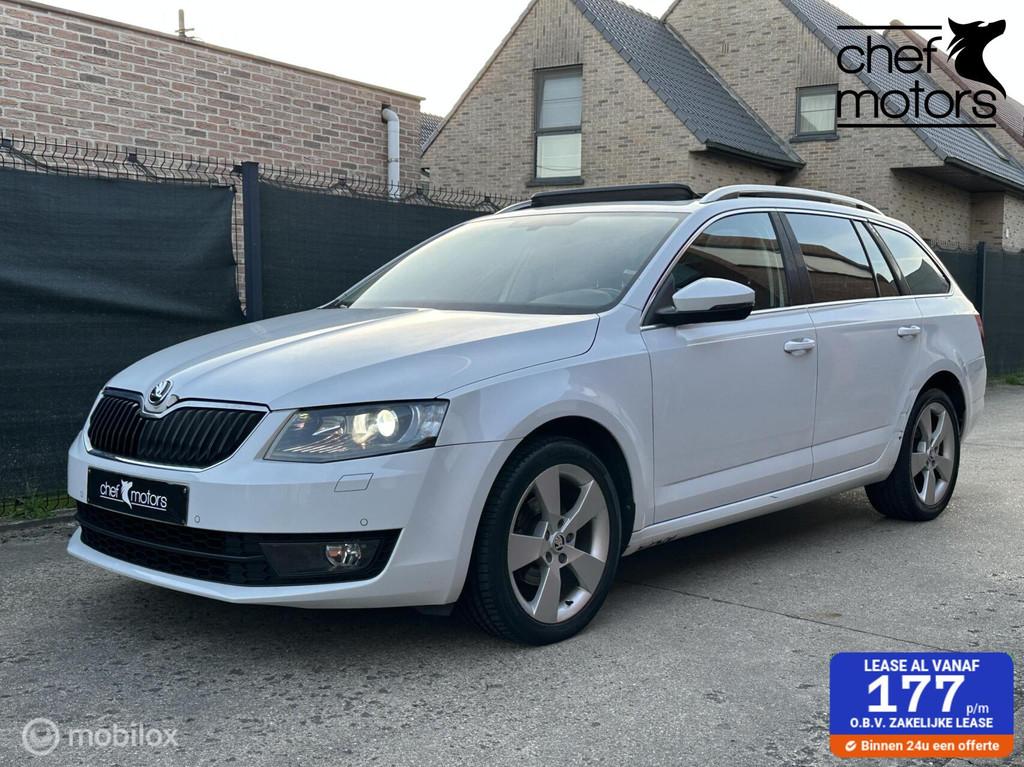 Skoda Octavia Benzine|Automaat|Panodak|Keyless|Carplay, Auto's, Skoda, Gebruikt, 4 cilinders, Bedrijf, 5 deurs