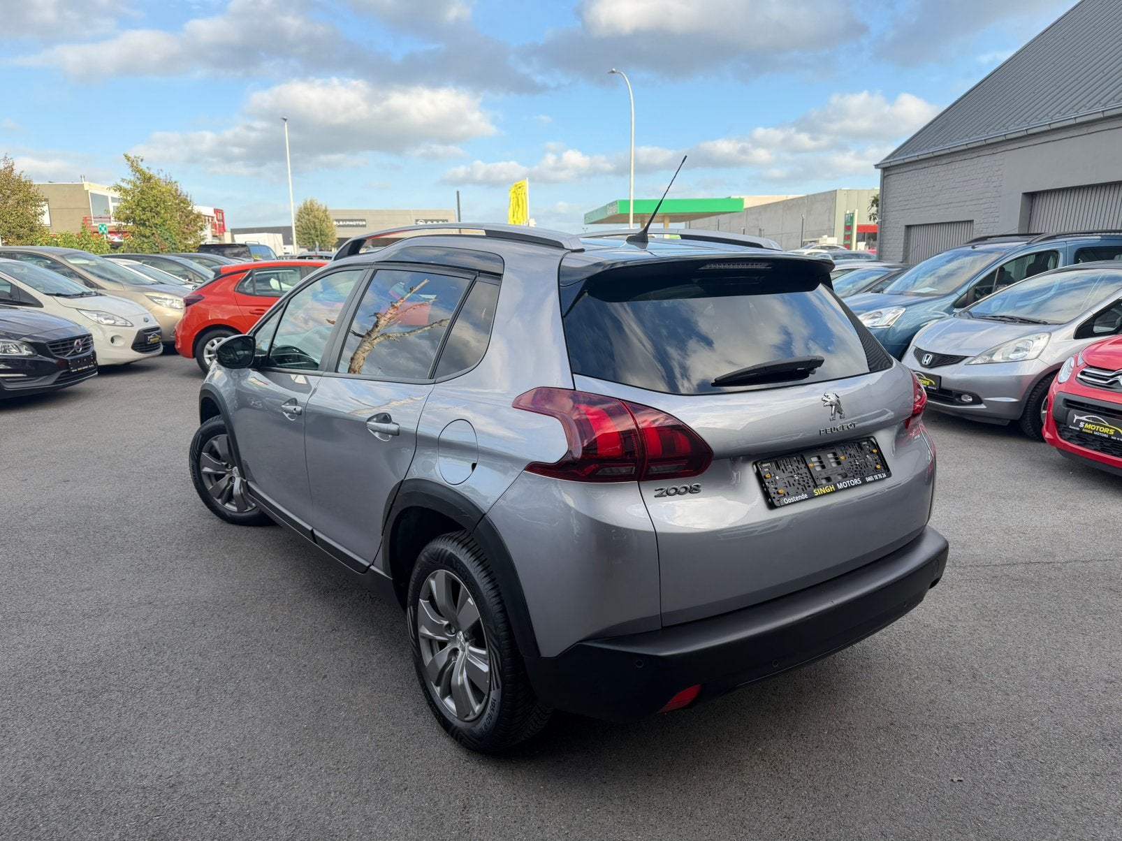 Peugeot 2008 1.2i | Carplay | Cruise | Airco | 1 eigenaar |, Autos, Argent ou Gris, Achat, Euro 6, Entreprise