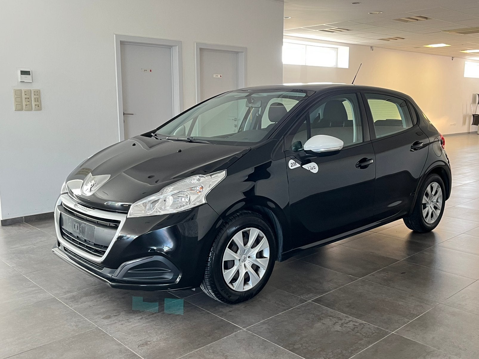Peugeot 208 5 portes — 08/2019 — 73 000 km, Autos, Achat, Euro 6, Entreprise, Boîte manuelle
