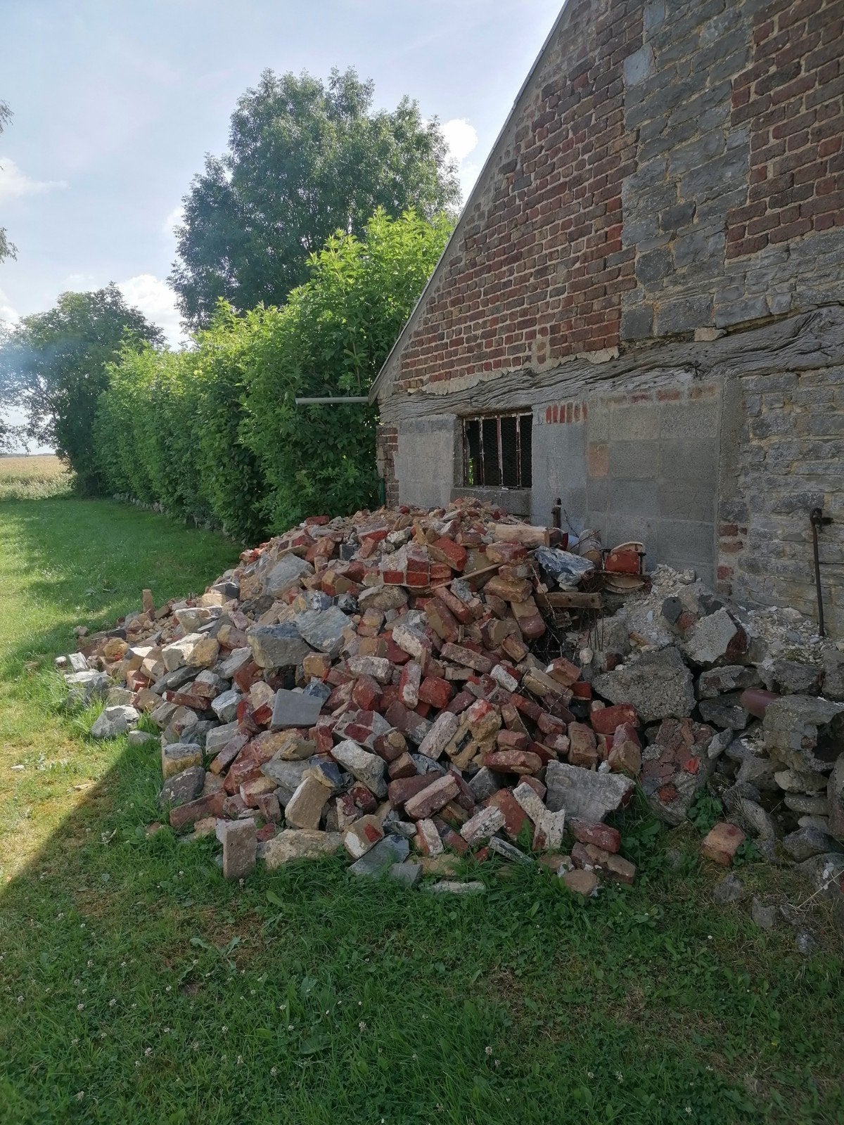 Vieilles briques et pierres