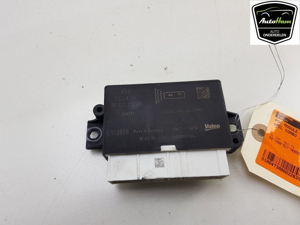 ORDINATEUR AIDE AU STATIONNEMENT Opel Combo Cargo, Utilisé, Opel