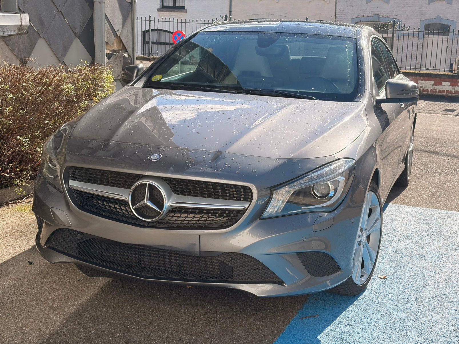 Mercedes CLA 180D - tres bel etat! Tres econome!, Beige, Leder, Particulier, Zilver of Grijs