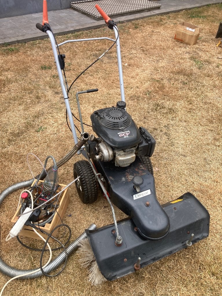 Limpar veegmachine borstelmachine GCV135, Tuin en Terras, Veegmachines, Gebruikt, Ophalen