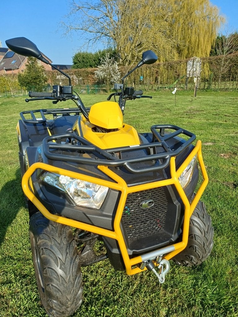 Quad Kymco MXU 300 agricole, 300 cm³, 12 à 35 kW