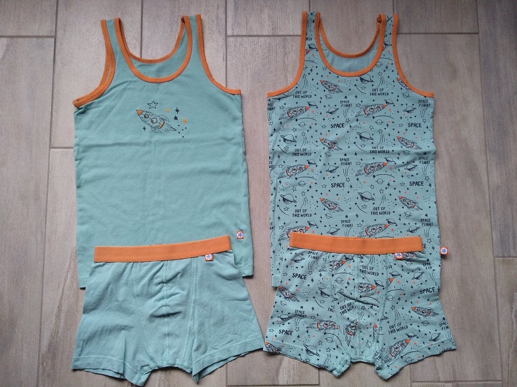 ★ M116/122 - Ondergoed sets, Ophalen of Verzenden, Zo goed als nieuw, Jongen, Nacht- of Onderkleding