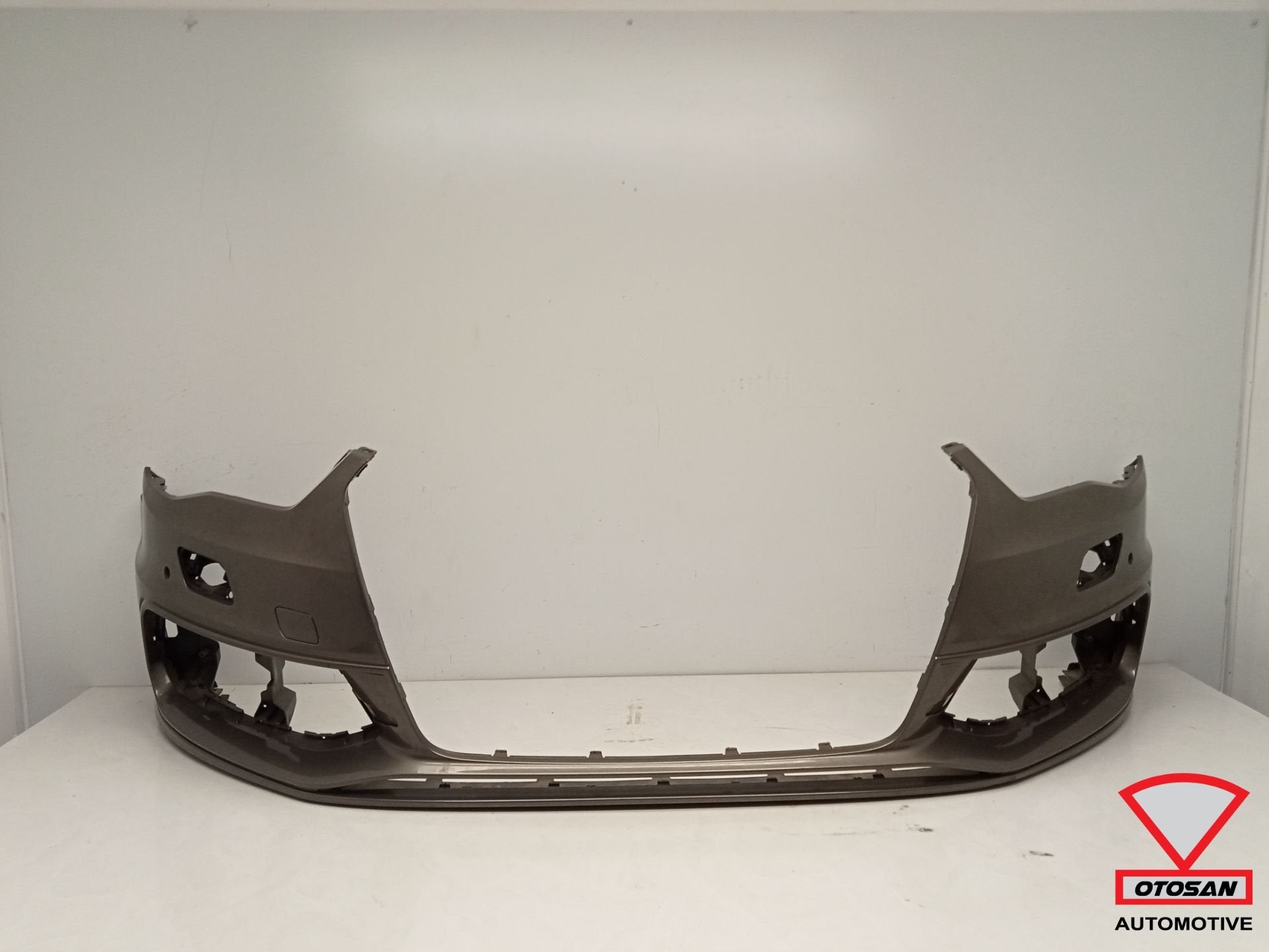 Pare-chocs avant d'origine Audi A3 8V S-Line (2012-2017) ! 4, Autos : Pièces & Accessoires, Pare-chocs, AUDI AG, Auto-Union-Strasse 1
85045  Ingolstadt, DE