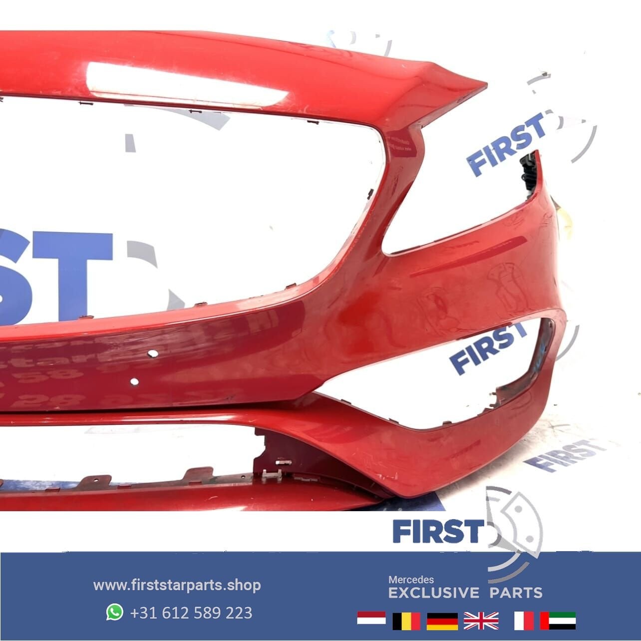 Mercedes A KLASSE BUMPER W176 AMG FACELIFT VOORBUMPER ROOD M, Gebruikt, -, Voor, Ophalen of Verzenden