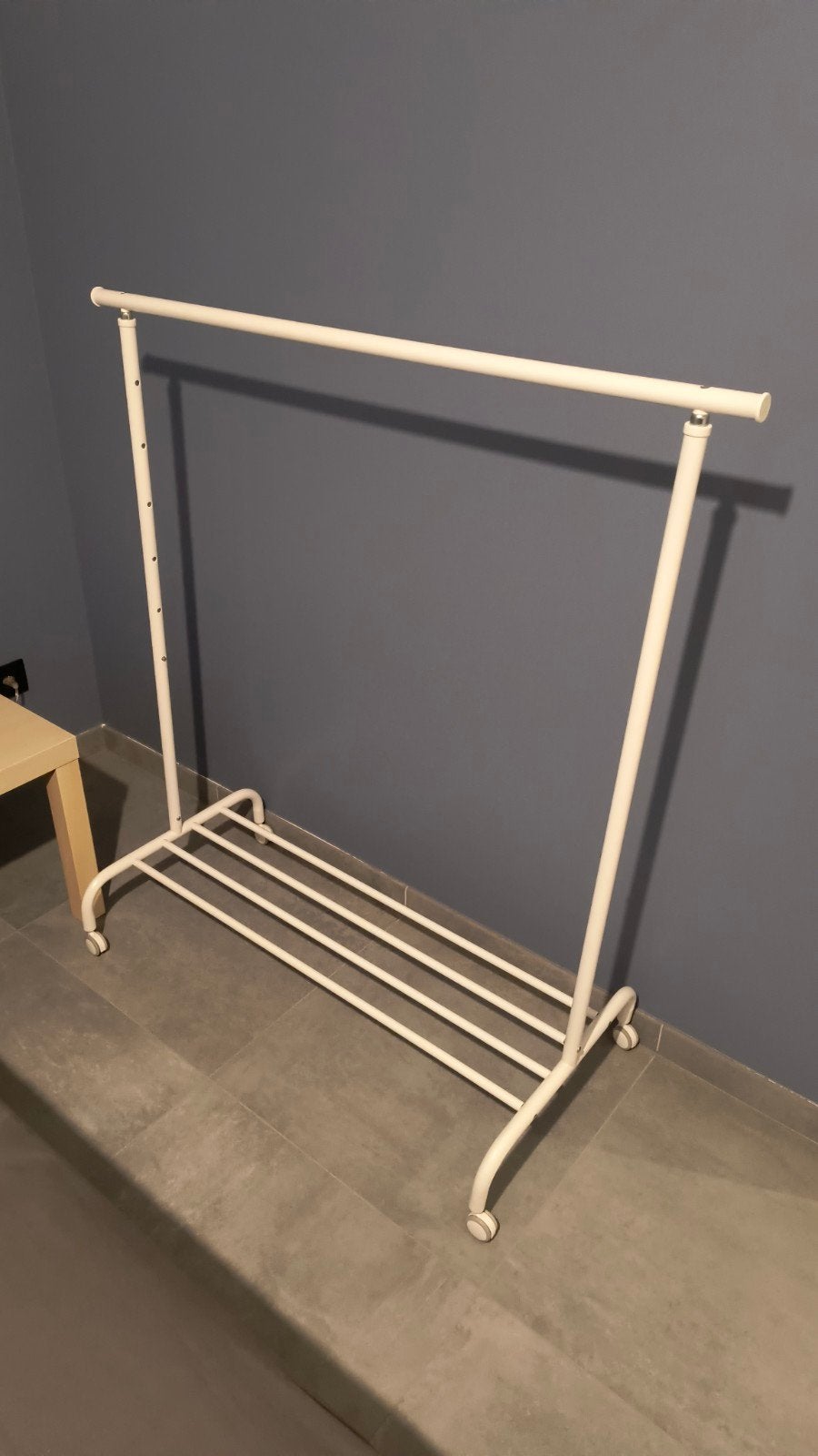 kledingrek incl. schoenenrek (Ikea Rigga), Enlèvement, Avec roues, Utilisé