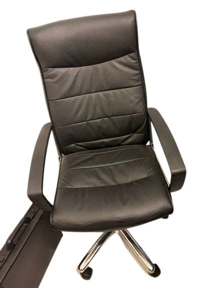 Chaise de bureau, mobile, bon état, Enlèvement, Comme neuf, Noir, Chaise de bureau