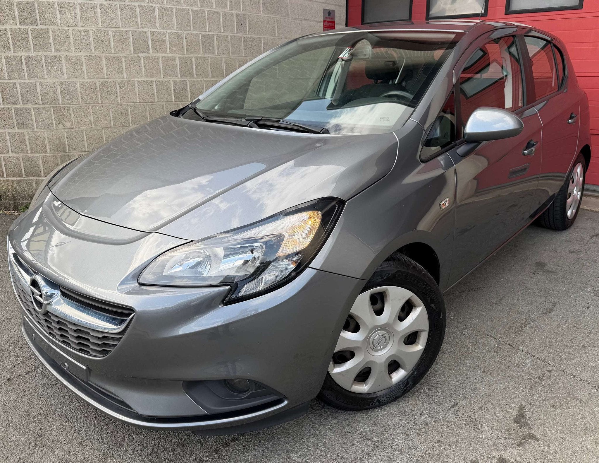 Opel Corsa 1.2i Cosmo + CLIM + NAVI, Argent ou Gris, Achat, Euro 6, Entreprise