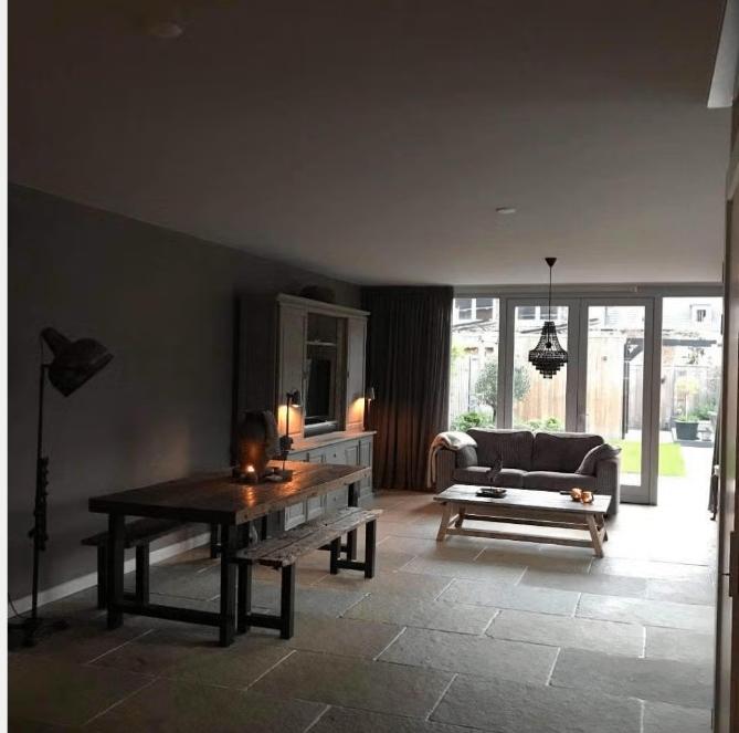 185M2, CARRELAGE EN PIERRE NATURELLE, SABLE, GRANDE FAUNE, Bricolage & Construction, Enlèvement, Neuf