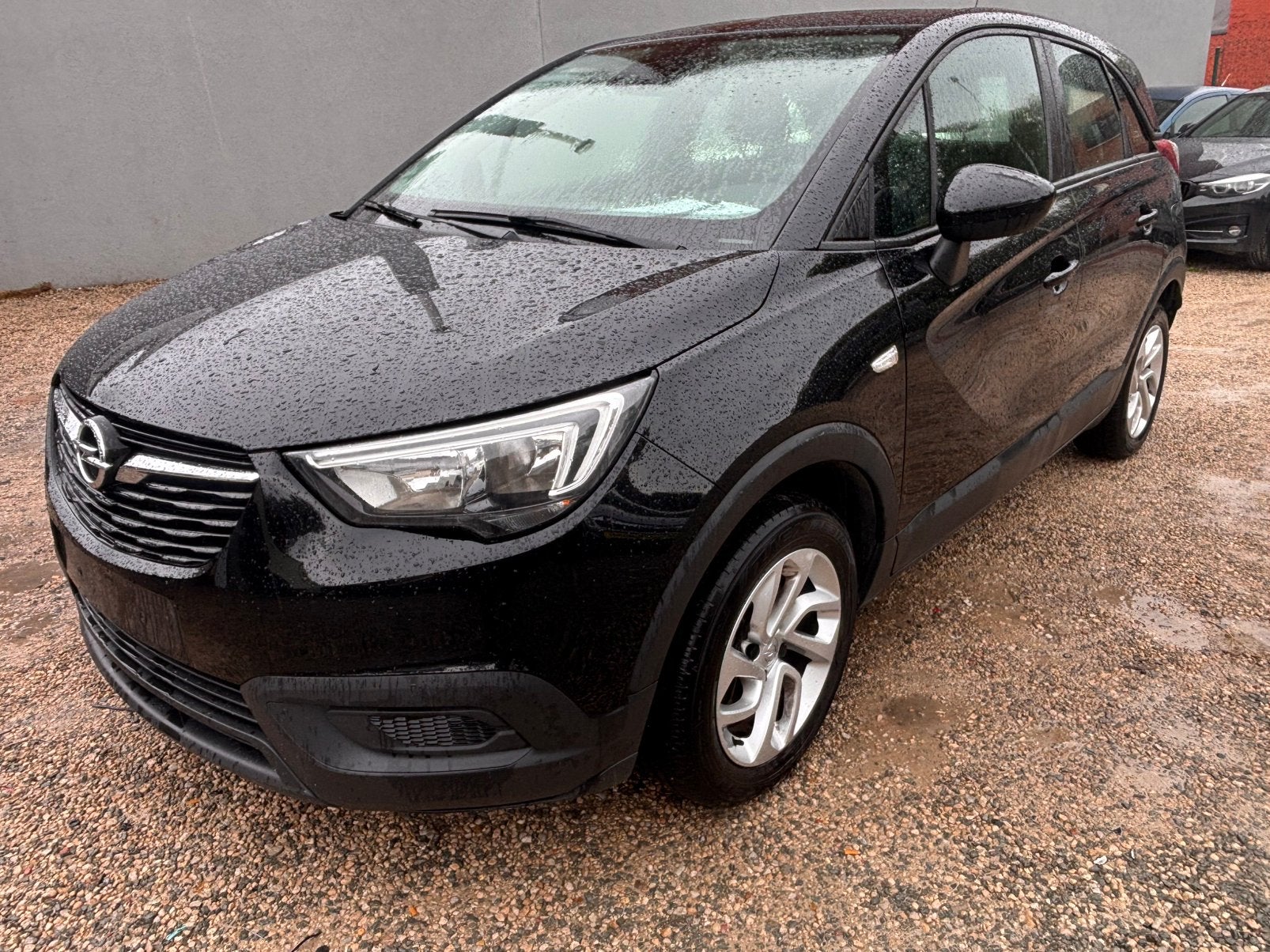 Opel crossland x 1.2 benzine/eu6/navi/wordt gekeurd carpass, Autos, Opel, Euro 6, Entreprise, Noir, 5 portes