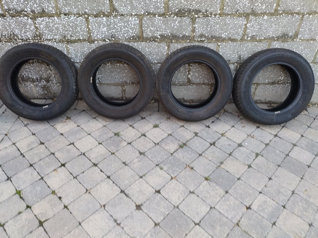 Pneus hivers non montés sur jantes 185/65 R15T, Autos : Pièces & Accessoires, 15 pouces, Pneus hiver, Véhicule de tourisme, 185 mm