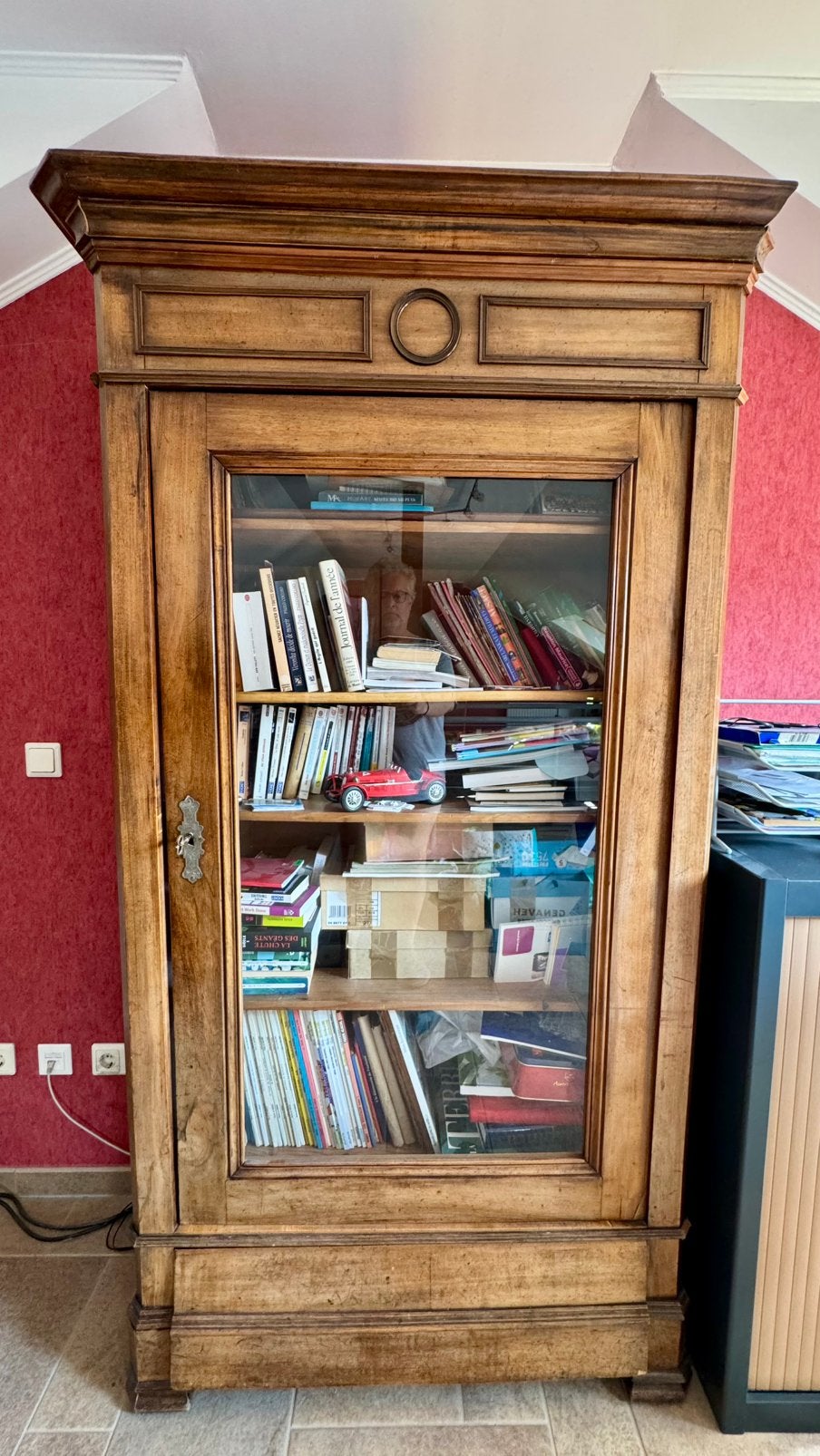 Armoire ancienne vitrine (à restaurer), Enlèvement