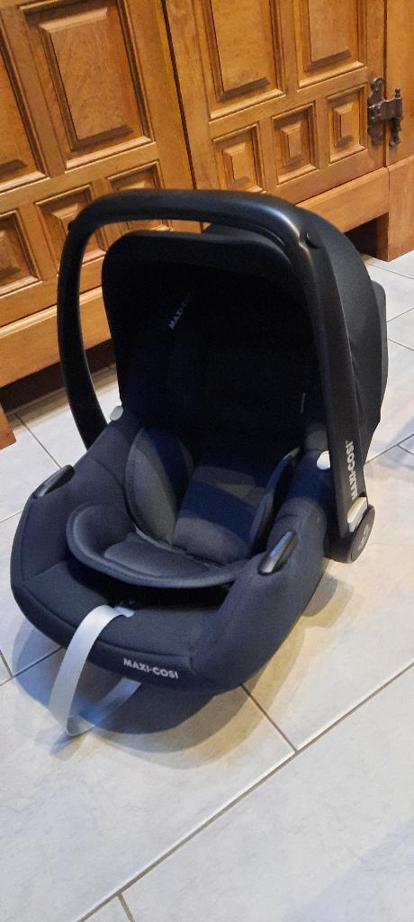 Maxi Cosi CabrioFix i-Size max. 12 kg, Ophalen, Autogordel, Zijbescherming, Zo goed als nieuw