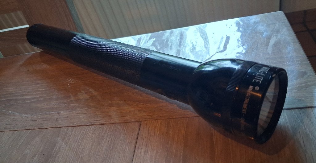 MAGLITE 4C, Enlèvement ou Envoi, Utilisé, Batterie