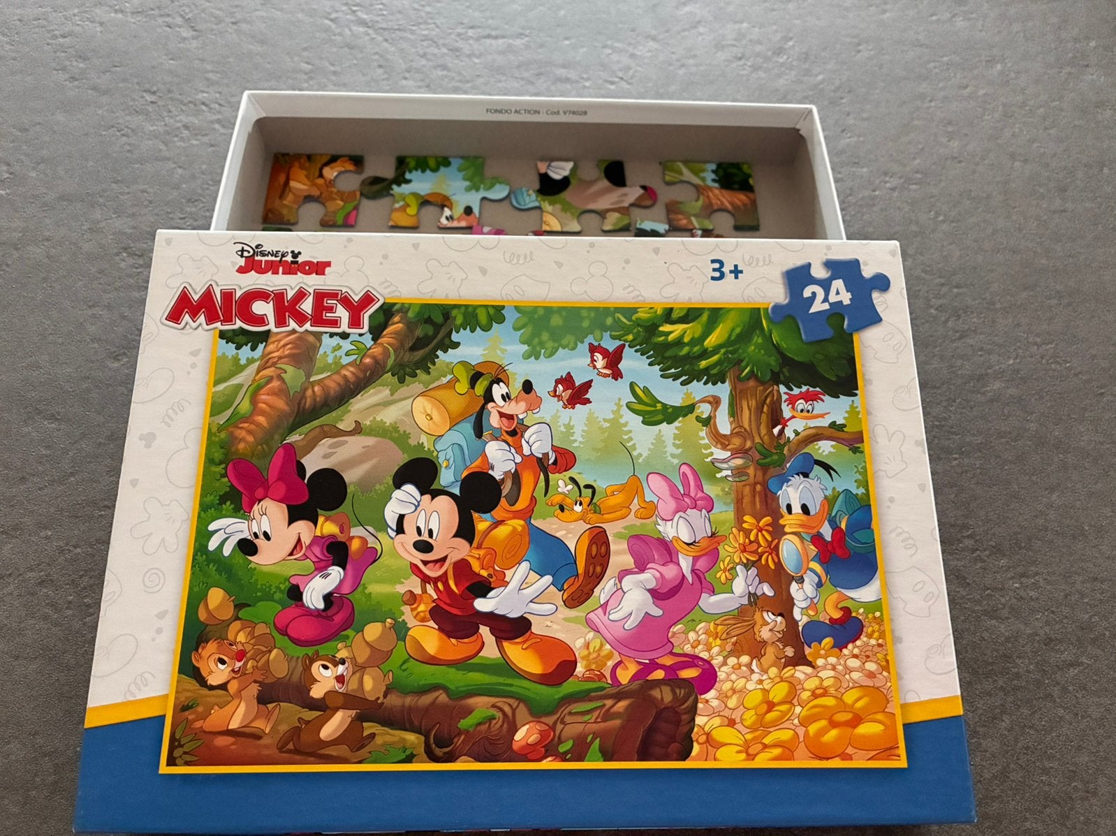 Disney Mickey puzzel 24 stuks (3+) - in perfecte staat, Ophalen of Verzenden, 10 tot 50 stukjes, Zo goed als nieuw, 2 tot 4 jaar