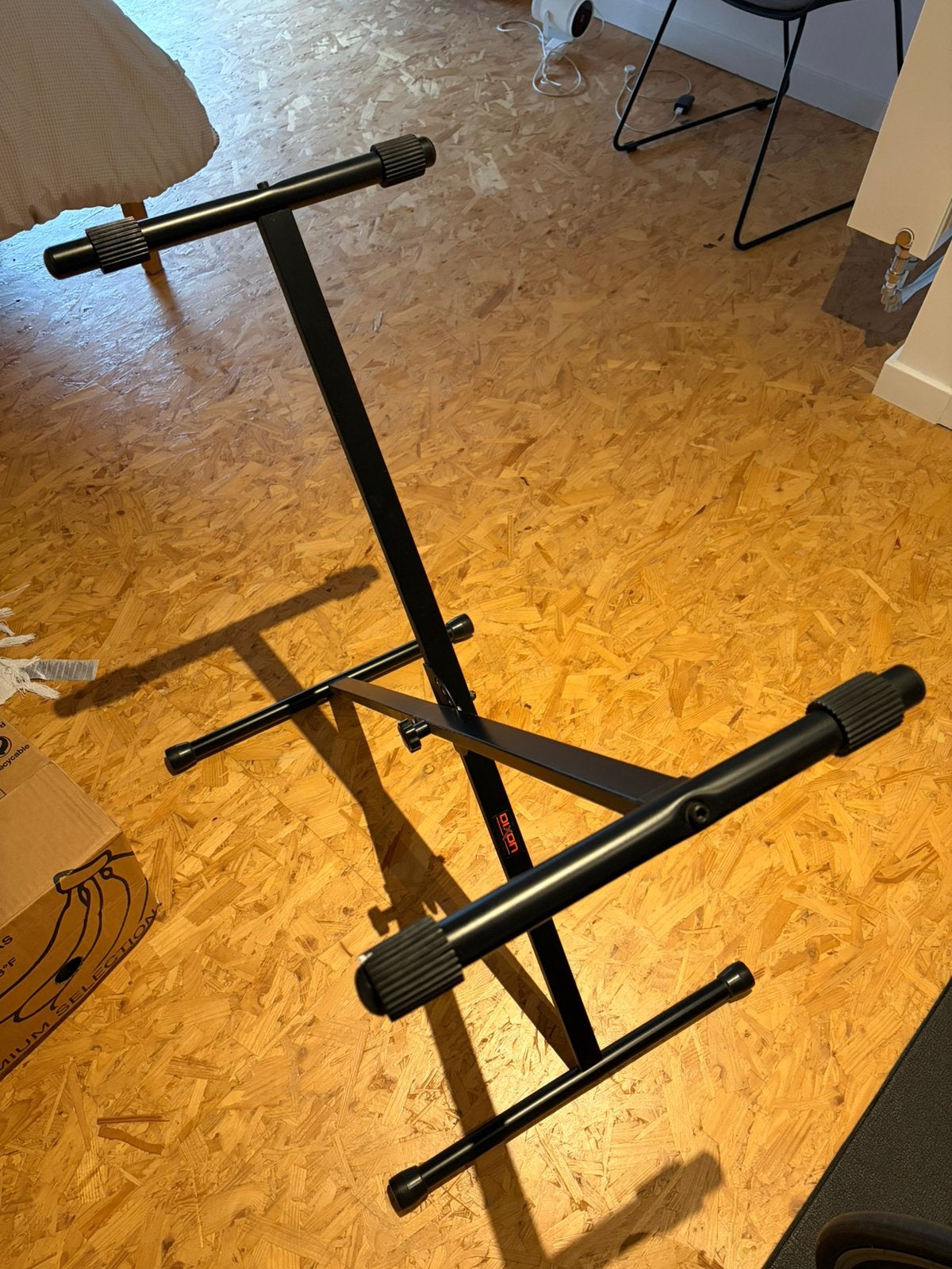 Dixon keyboard stand, Muziek en Instrumenten, Ophalen, Zo goed als nieuw
