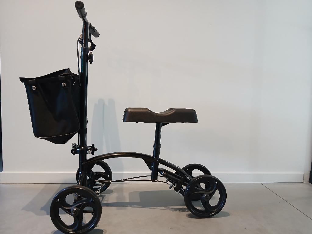 Knie step, Services & Professionnels, Soins à domicile & Assistant(e)s Accoucheur(euse)s