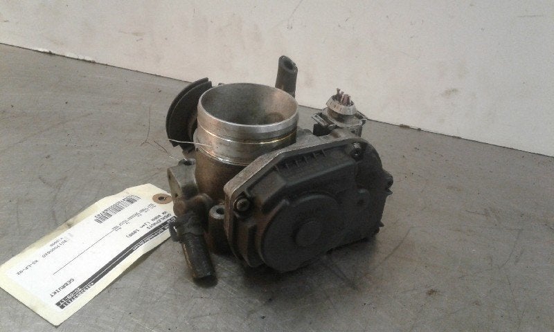 BOITIER PAPILLON Volkswagen Bora (1J2) (|06A133064H|), Dhr. J. Ham, Volkswagen, Administratie@autoham.nl, Utilisé
