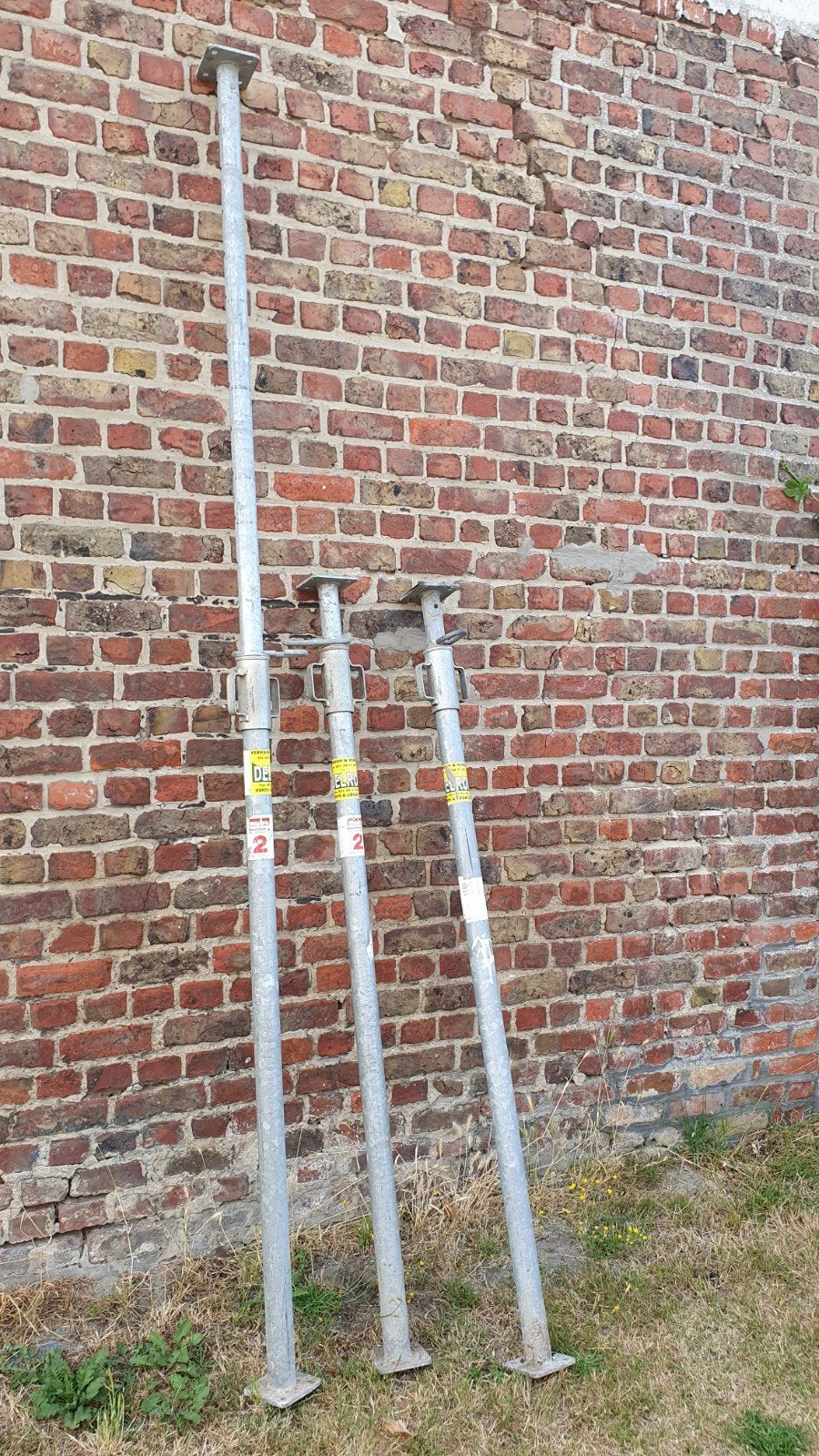 drie gegalvaniseerde stalen bouwstempels, Doe-het-zelf en Bouw, Ophalen