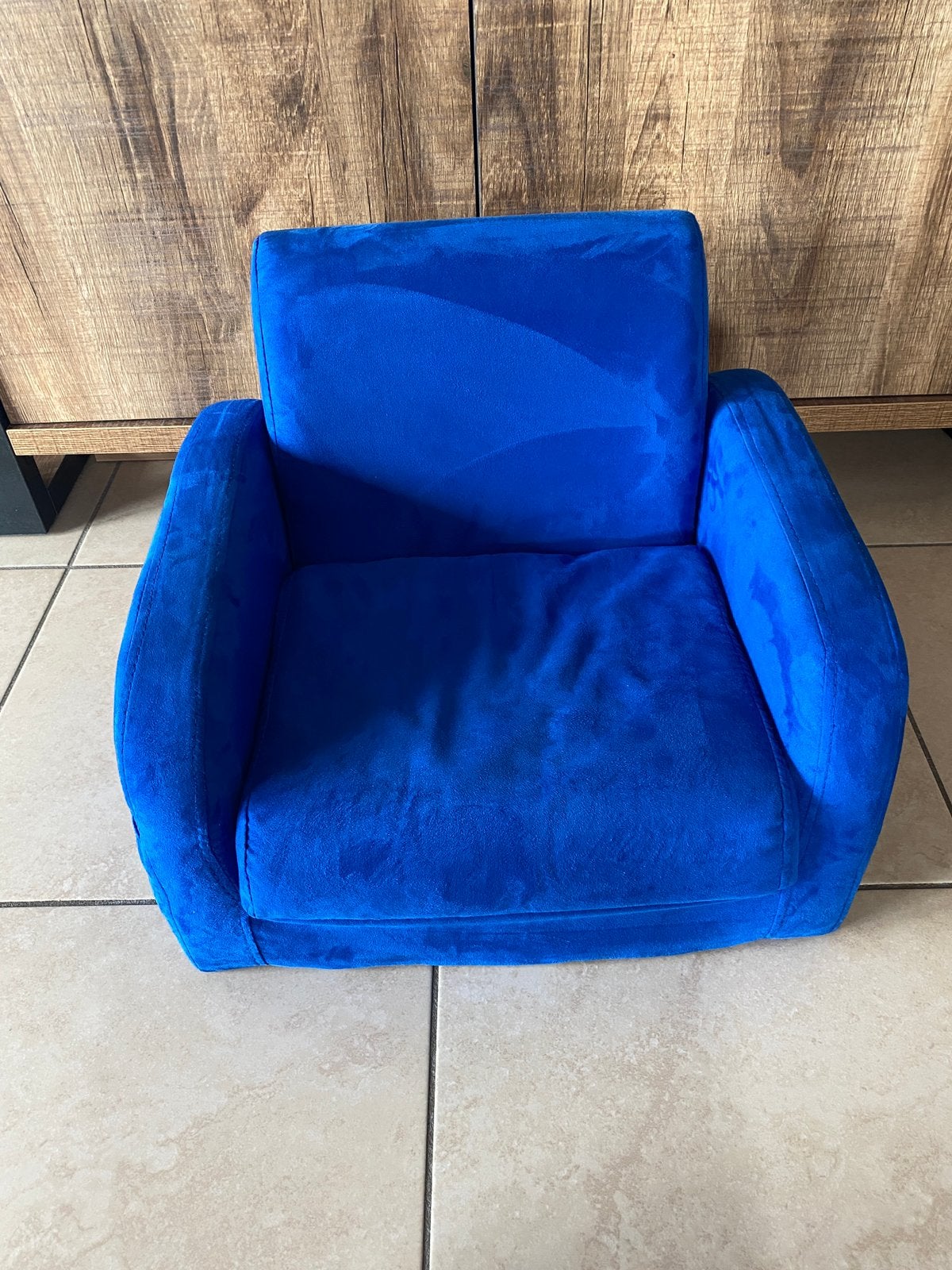 Kinderzetel in blauwe kleur., Huis en Inrichting, Zetels | Zetels, Ophalen, Zo goed als nieuw, Eenpersoons, Rechte bank
