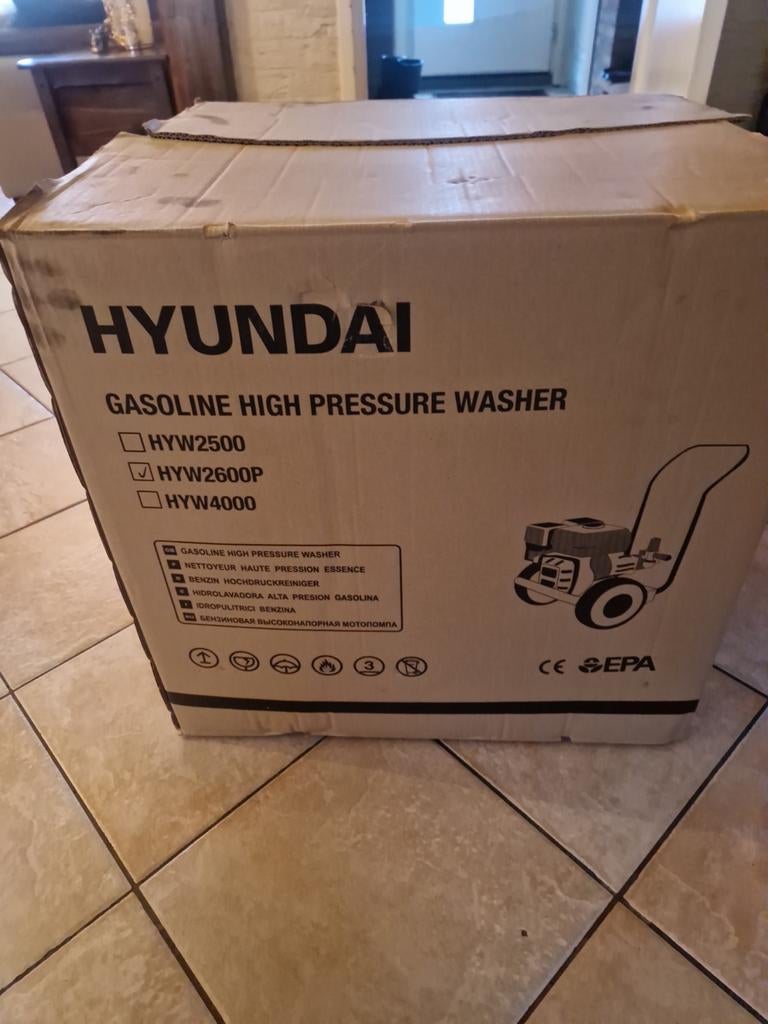 Nieuwe Hyundai hyw2600p hogedrukreiniger met benzine moter., Jardin & Terrasse, Neuf, Avec pression d'eau réglable, Enlèvement